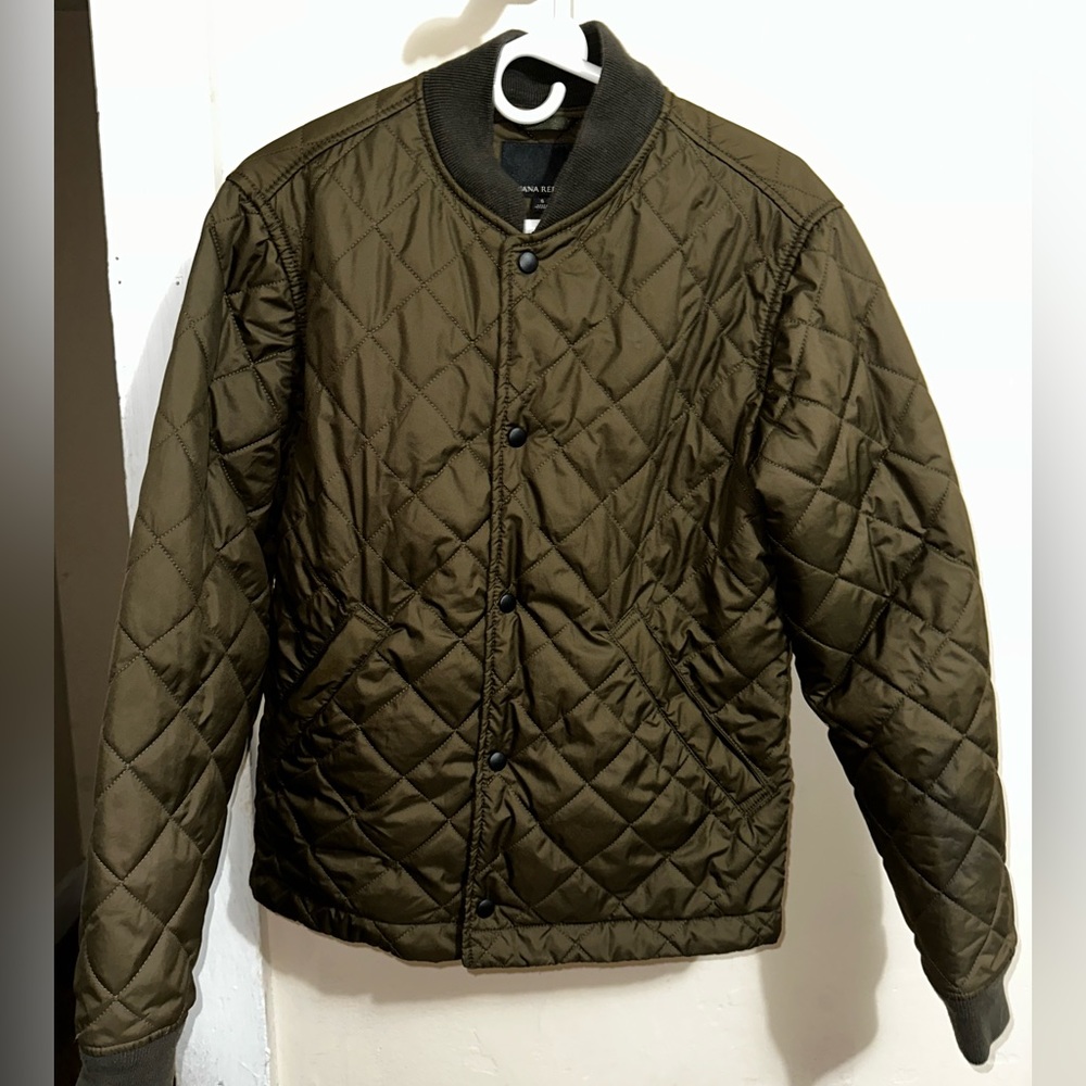 Men’s Banana Republic Olive Green Quilted Bomber Jacket - NWOT